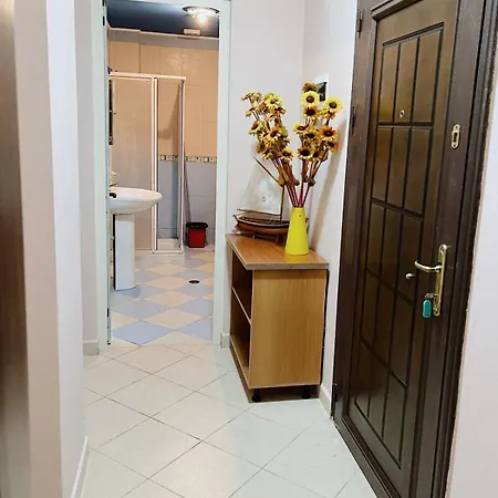 Clinton By The Sea *